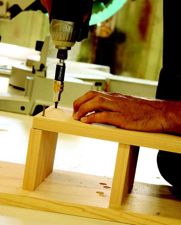 How to Build a Nesting Box for Bluebirds - Empress of Dirt