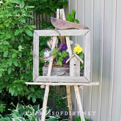 Garden Easels 7 Picture Perfect Garden Art Ideas