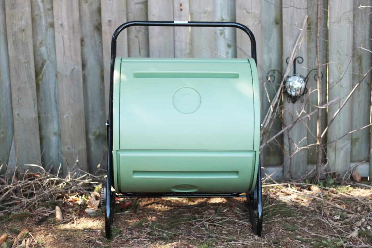 Compost tumbler